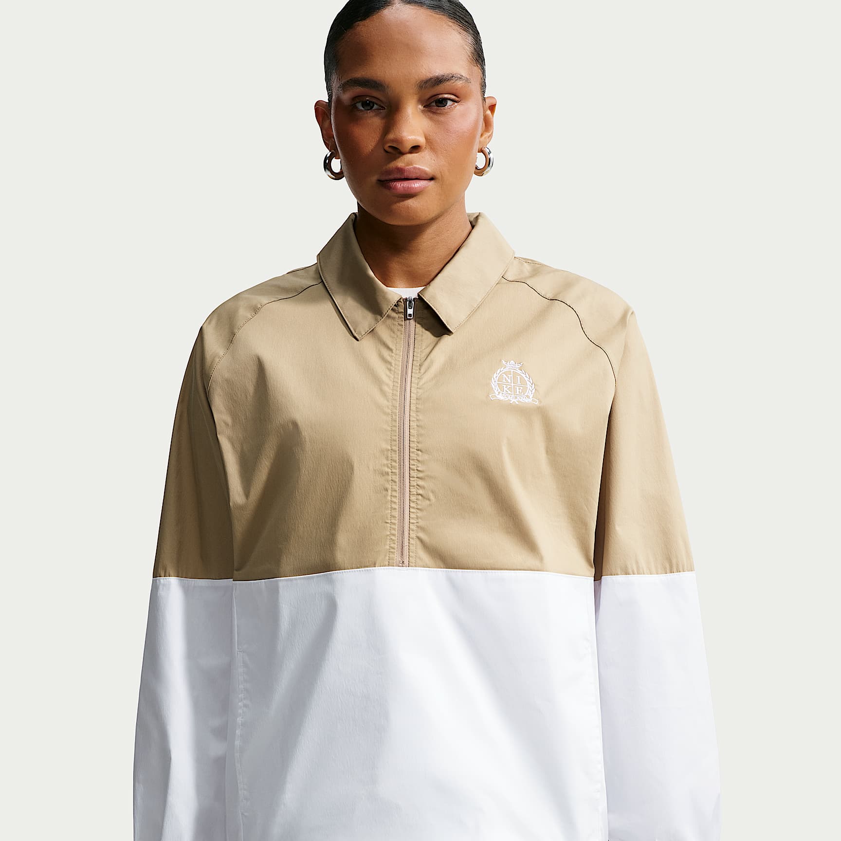 ナイロンジャケット Nike Sportswear Women's Oversized Poplin 1/2-Zip Jacket. Nike.com
